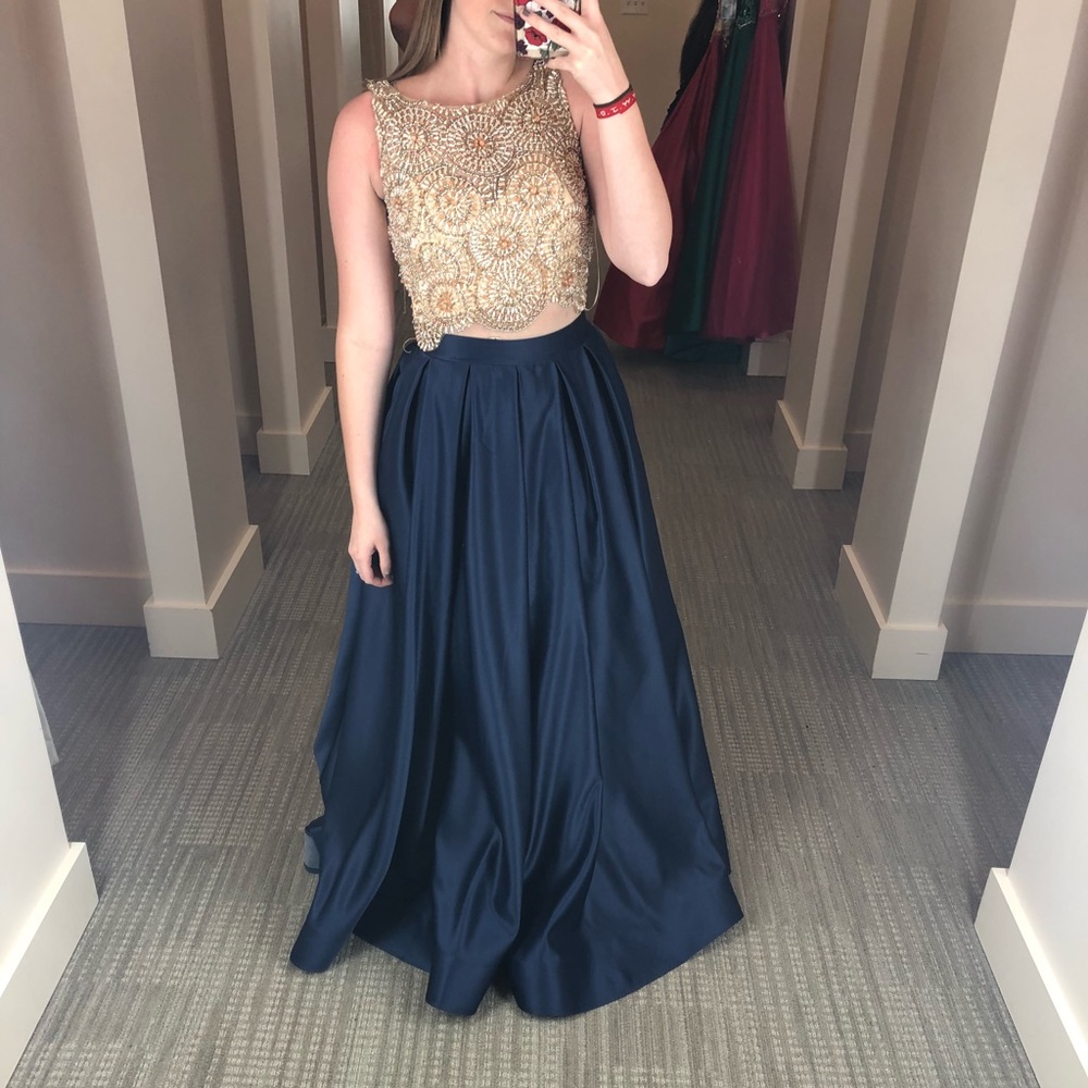 Prom dress with matching earrings.